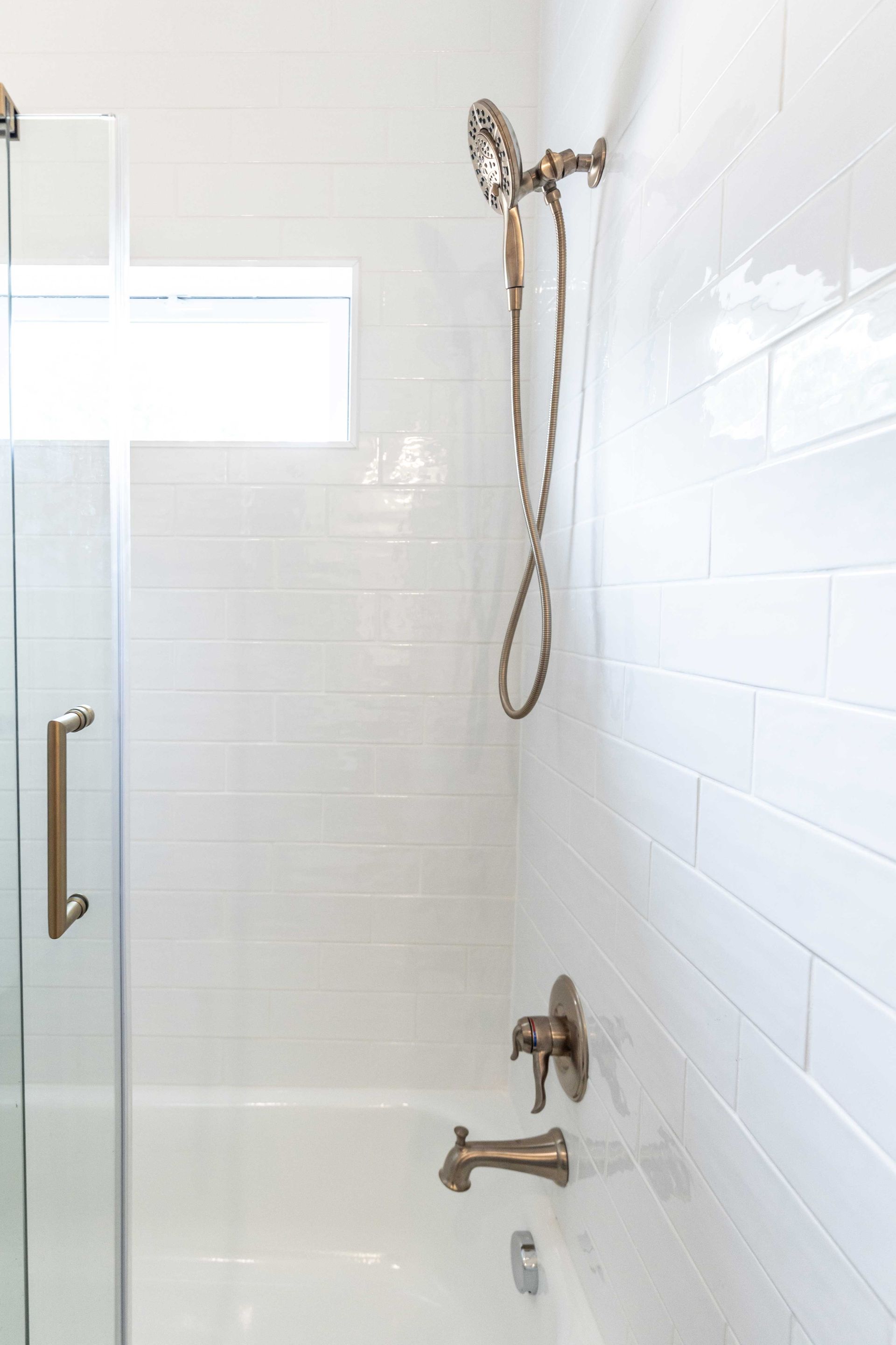 Armonie Picadilly Bianco Glossy Tiles