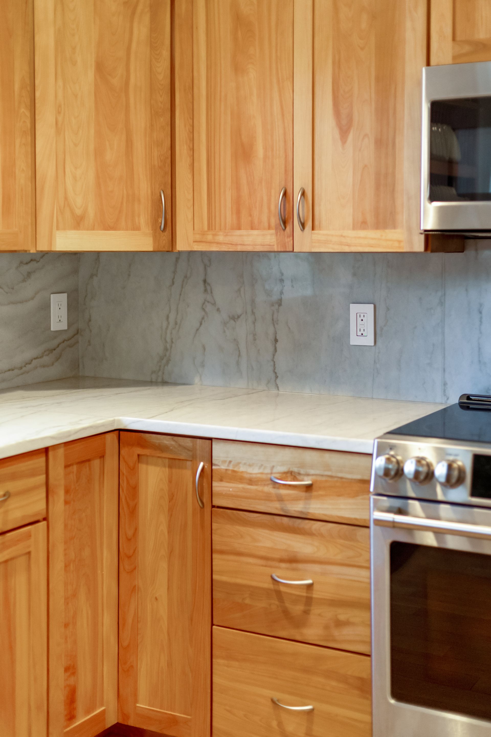 Antarctic Granite Countertop and Highback