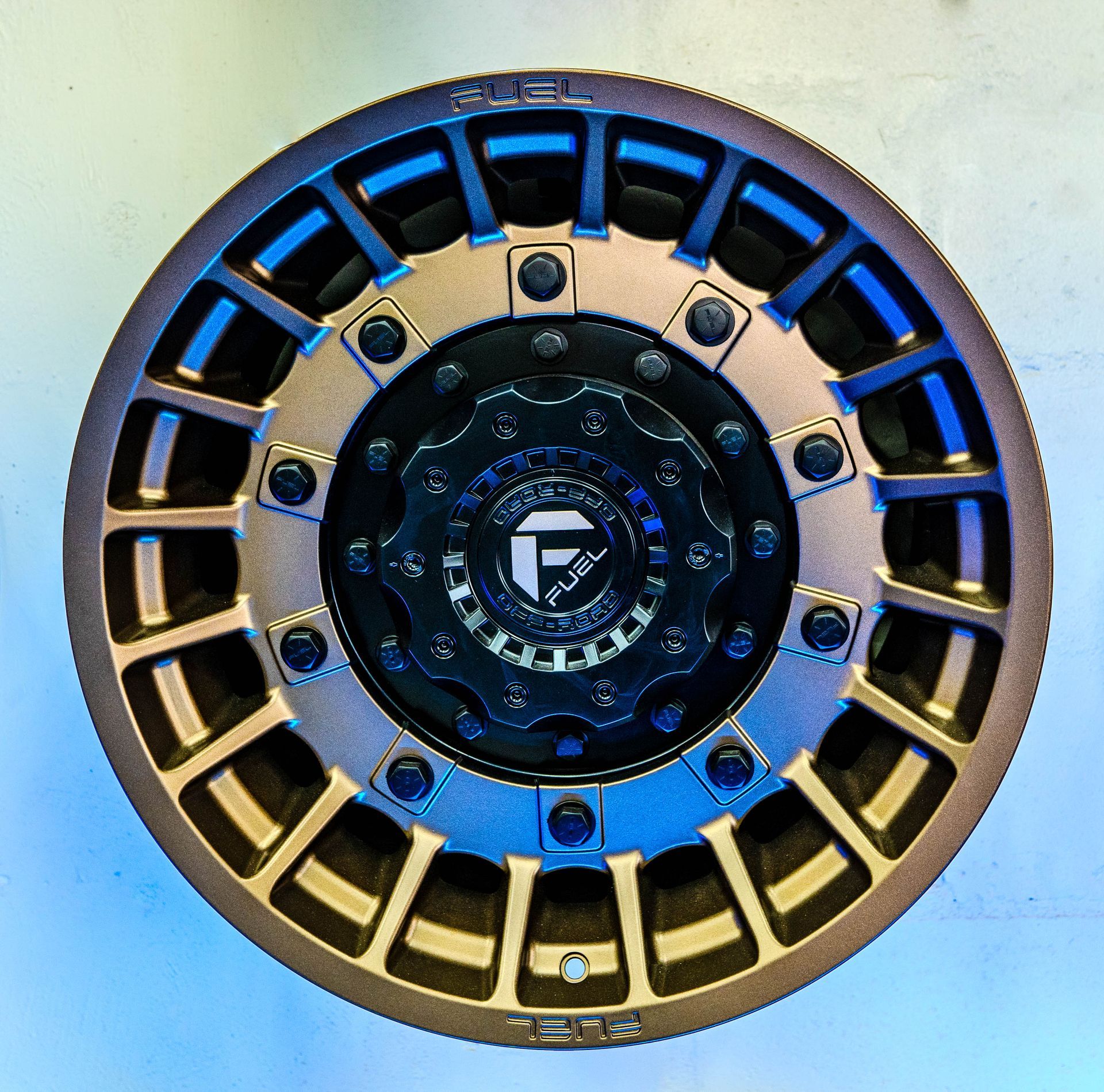 A close up of a wheel with the letter f on it