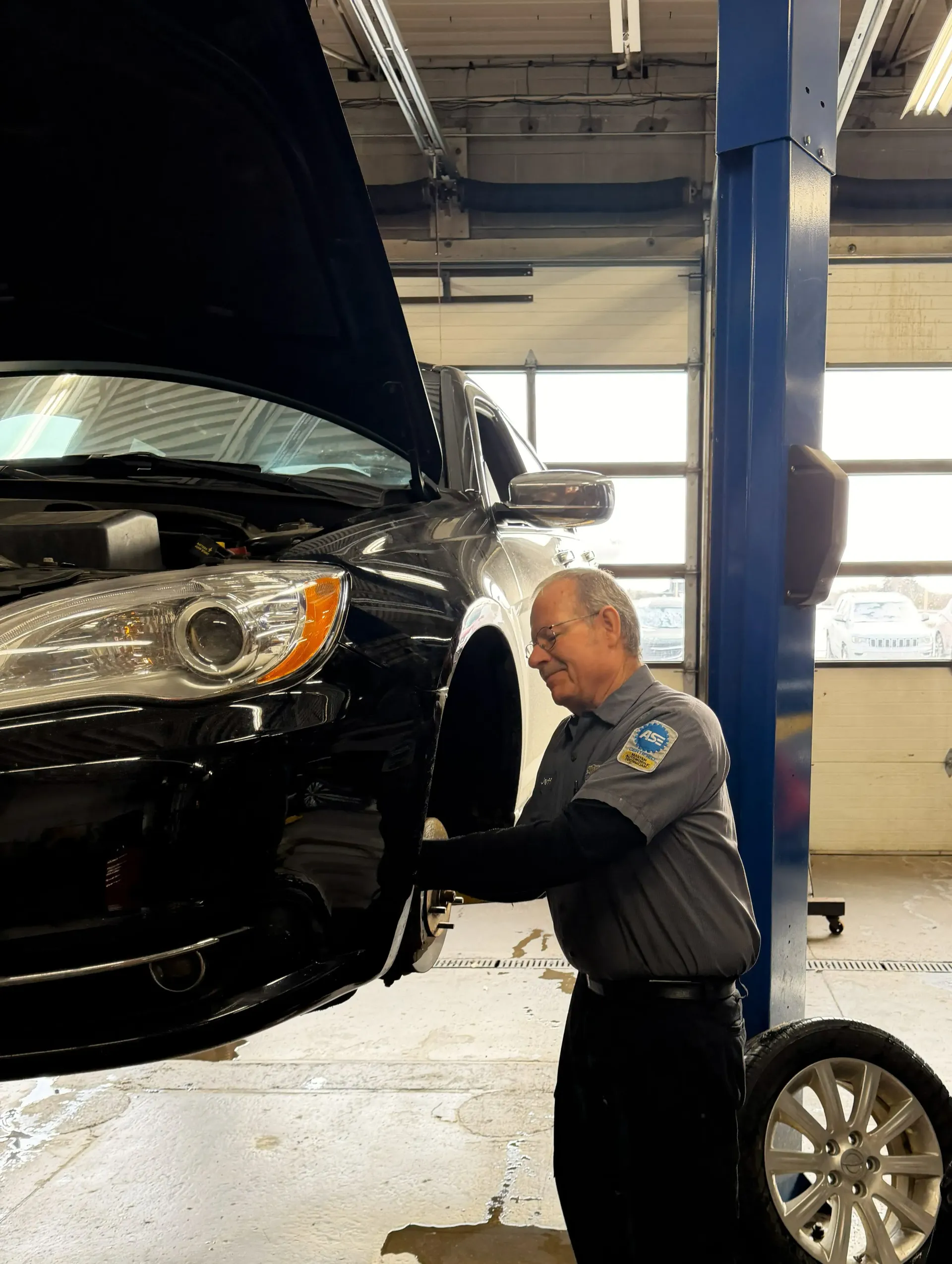 Mechanic | Paramount Auto Service