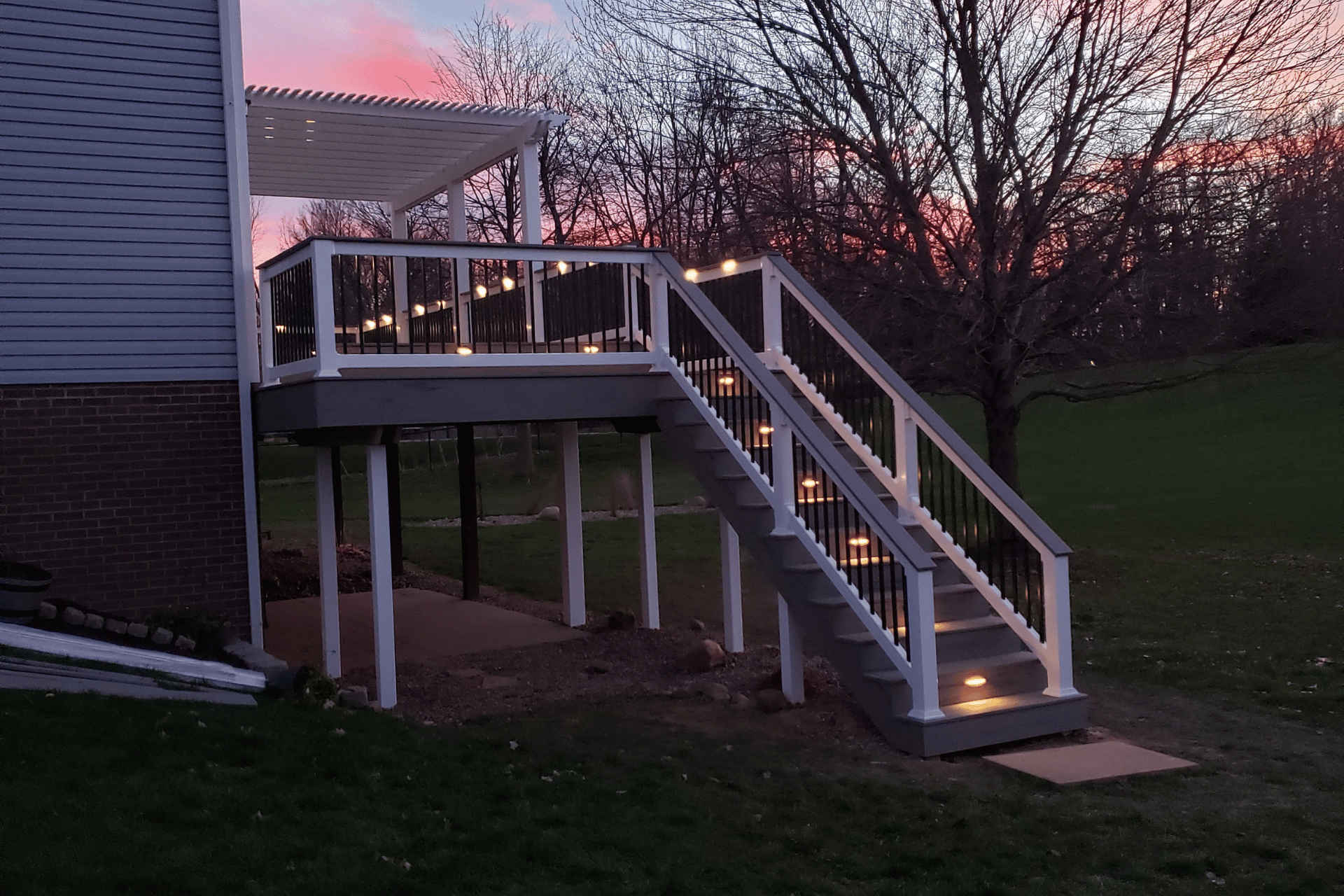 deck lighting contractor near us