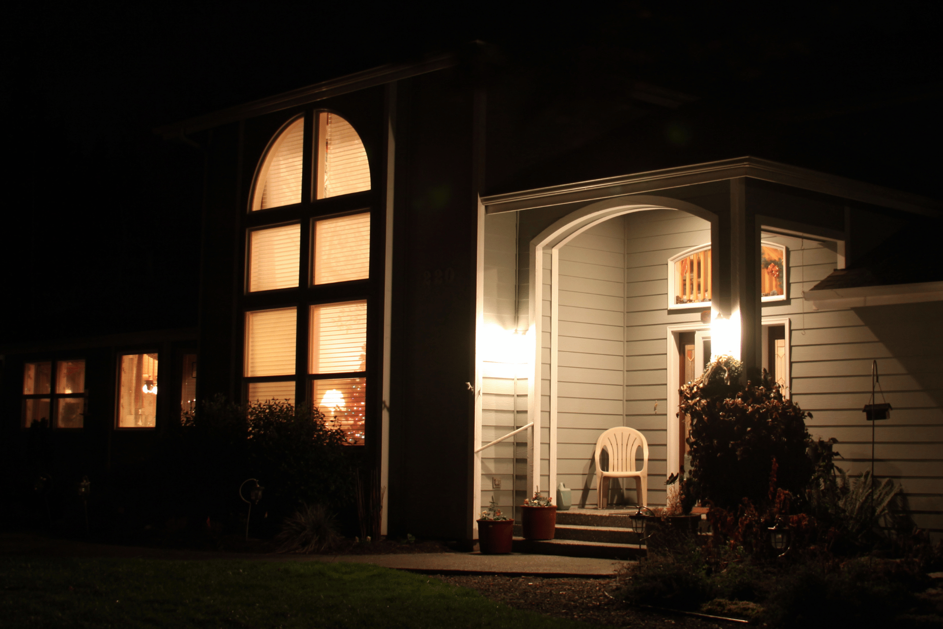 porch lighting photo - duval deck experts