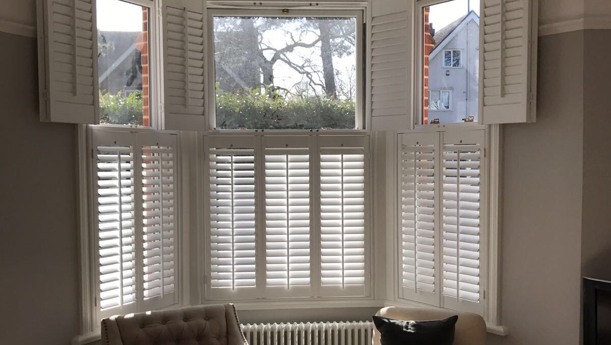 Berkshire tier on tier plantation shutters