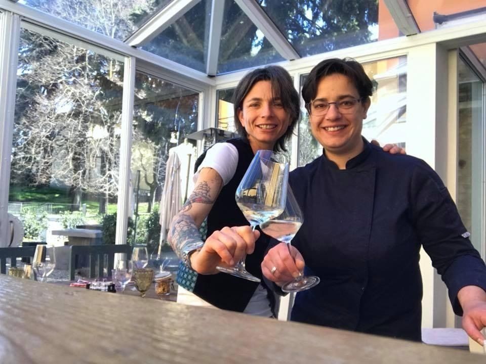 Tavola apparecchiata