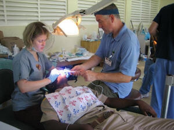 Anderegg & Thomas | 1000 Smiles Project