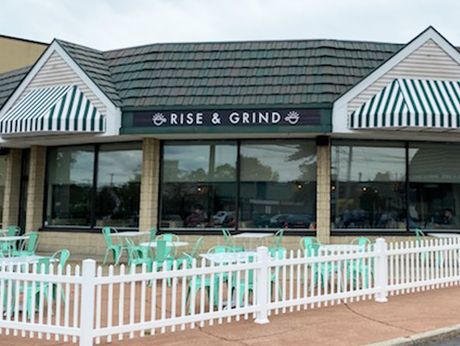 Rise & Grind Kitchen and Coffee Bar Patchogue NY 11772