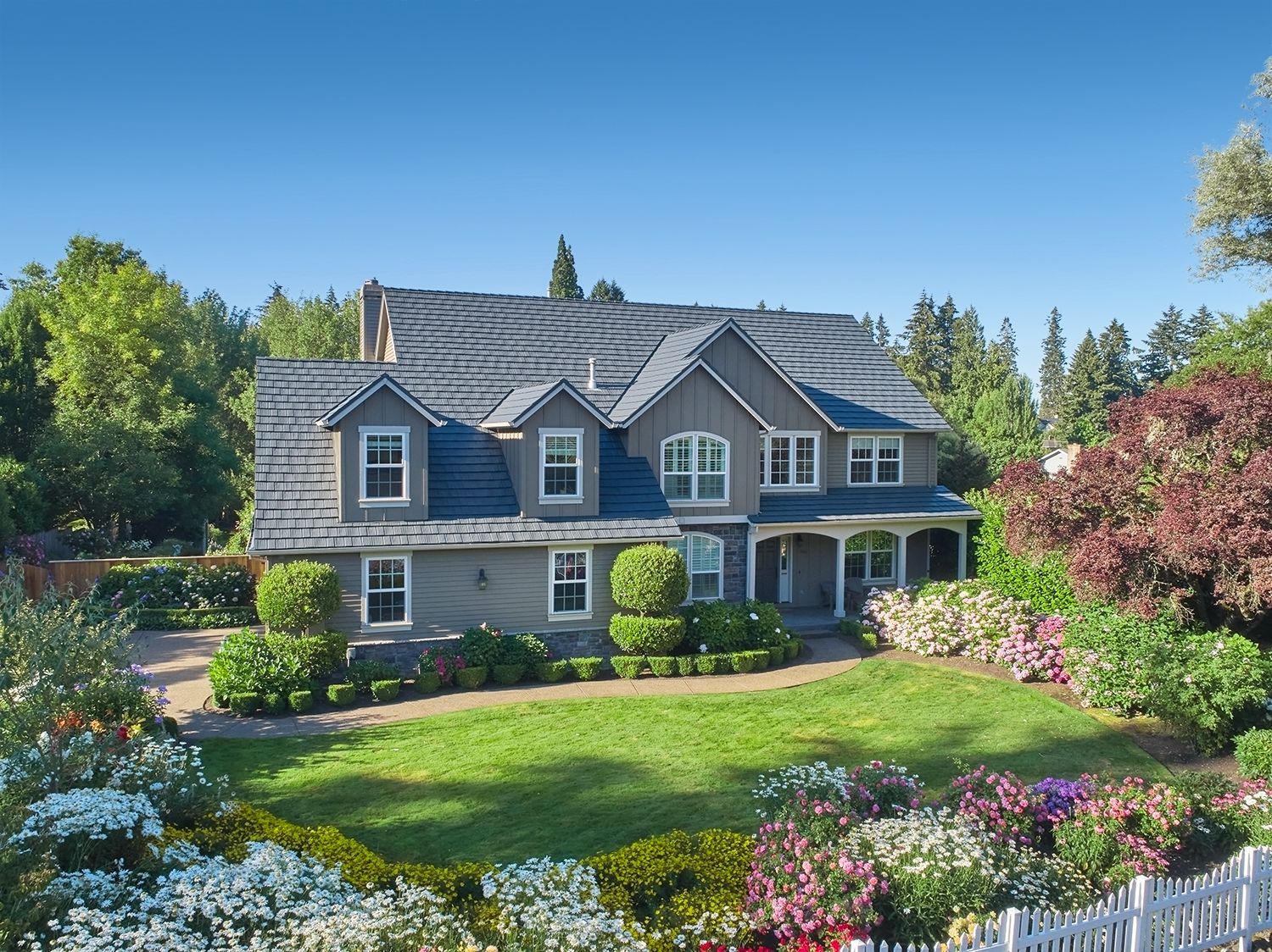 Metal Slate Roof Tiles Historic House