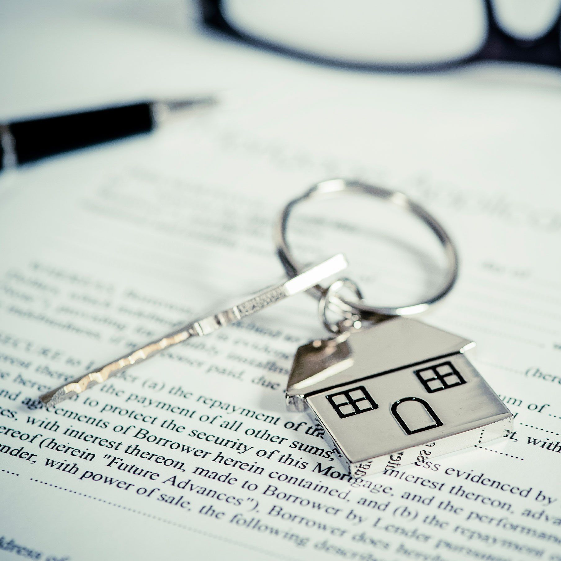 Hands-and-Rental-Contract-Square