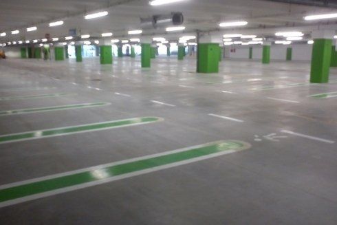 Segnaletica per l'interno di un capannone