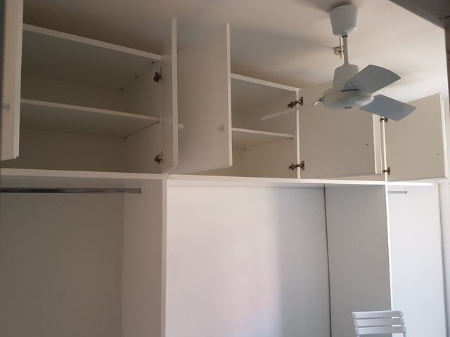 scaffalature in legno laccato