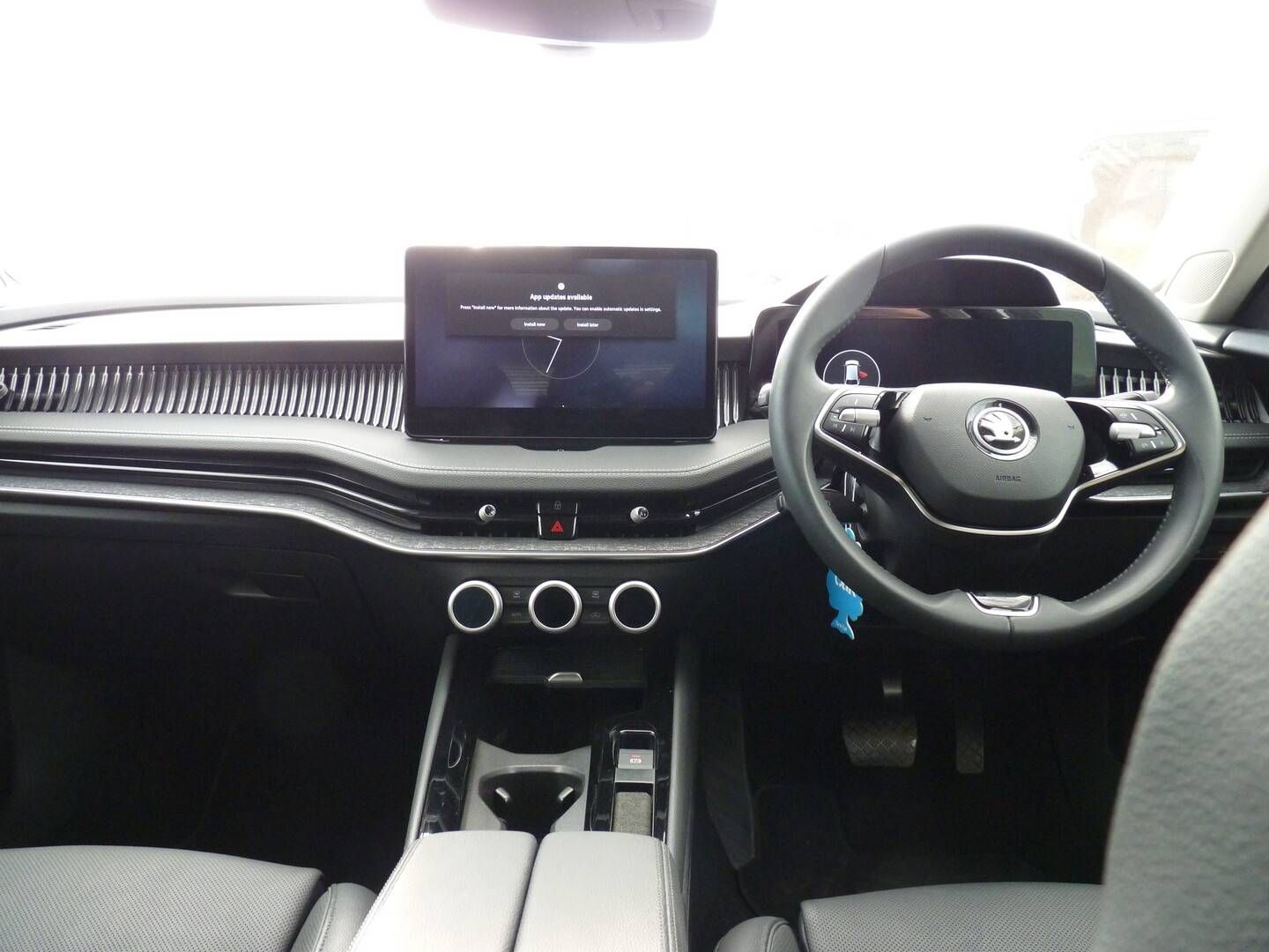 Skoda Superb Estate iV SE L 2024 (7,336 miles)