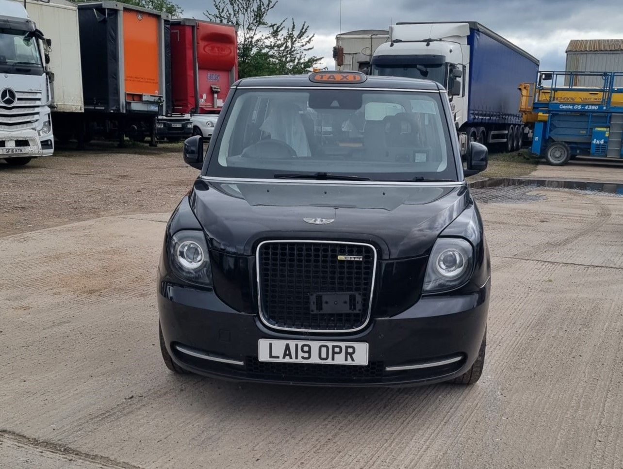 LEVC TX Vista Comfort Plus 2018