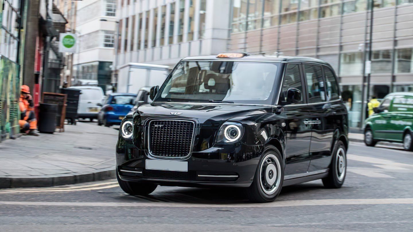 Glasgow Cabbie Covers 280,000 Miles in His LEVC Electric TX Taxi