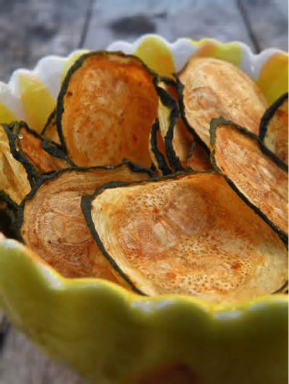 Zucchini chips in a bowl photo