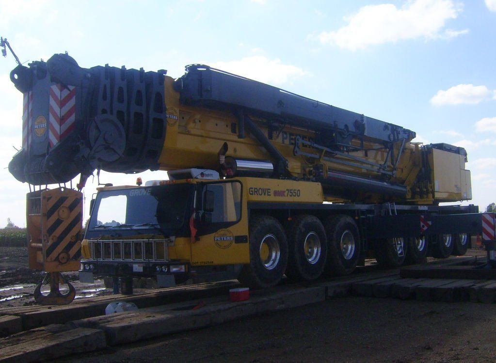 Big Crane — Stevens Point, WI — Peters Heavy Crane Service