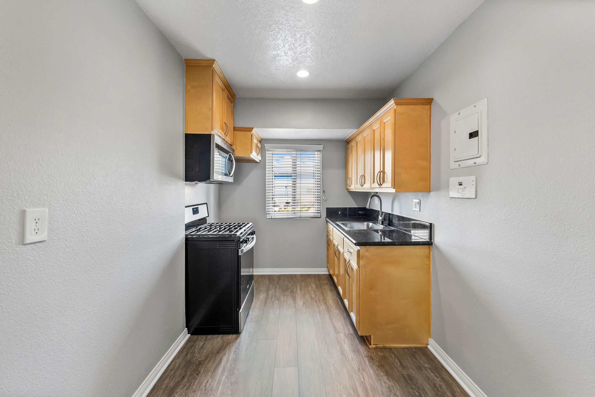 apartment one bedroom kitchen