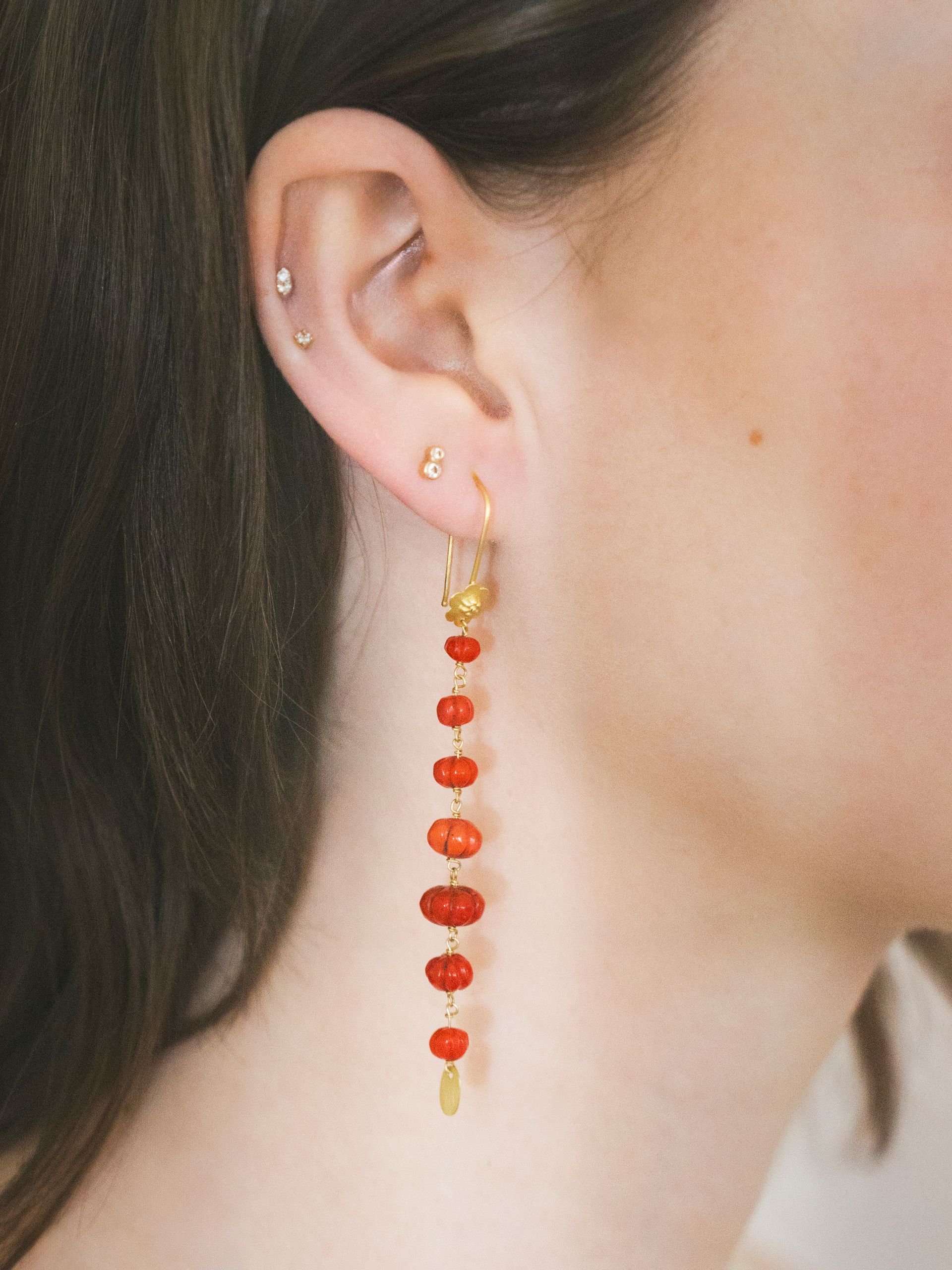 A room with two chairs and a sink in it