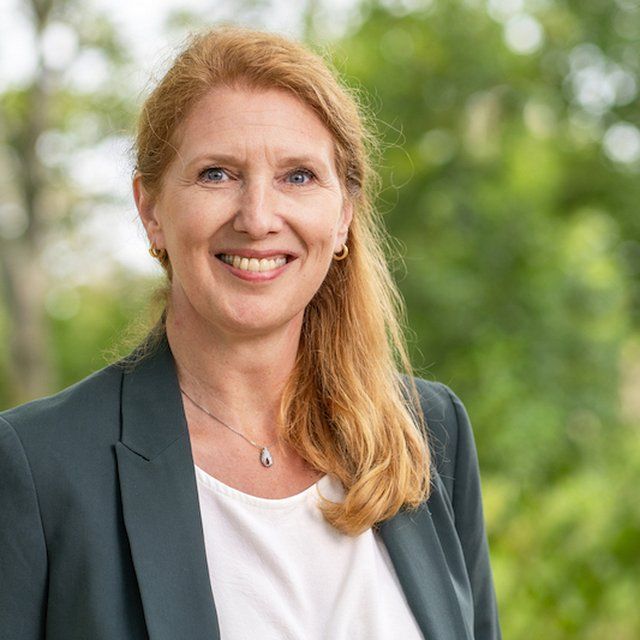 Uitvaartverzorger Erika van Roon