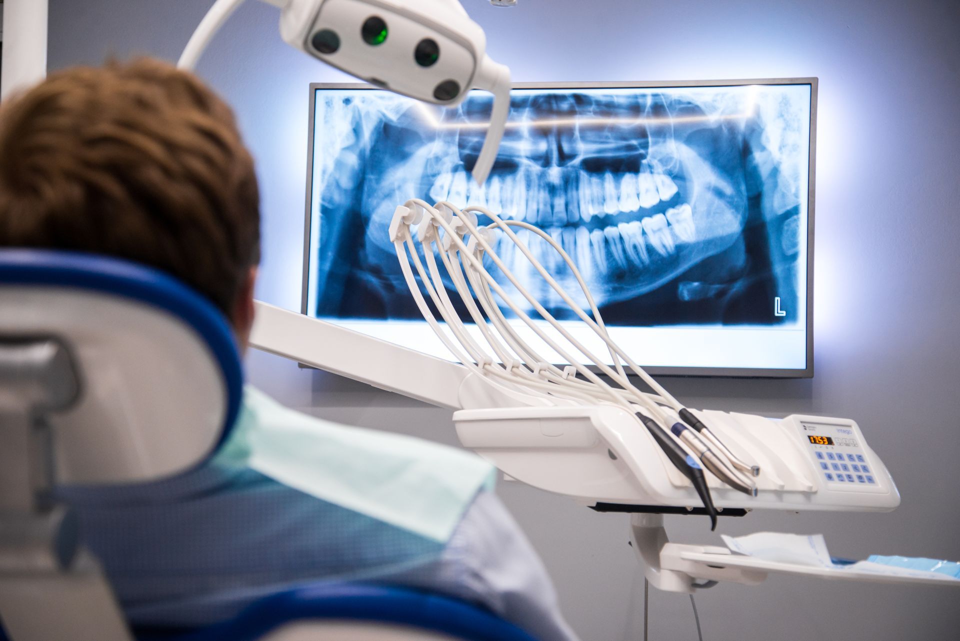 Le radiografie dentale sono un metodo valido per la diagnosi dentale. 