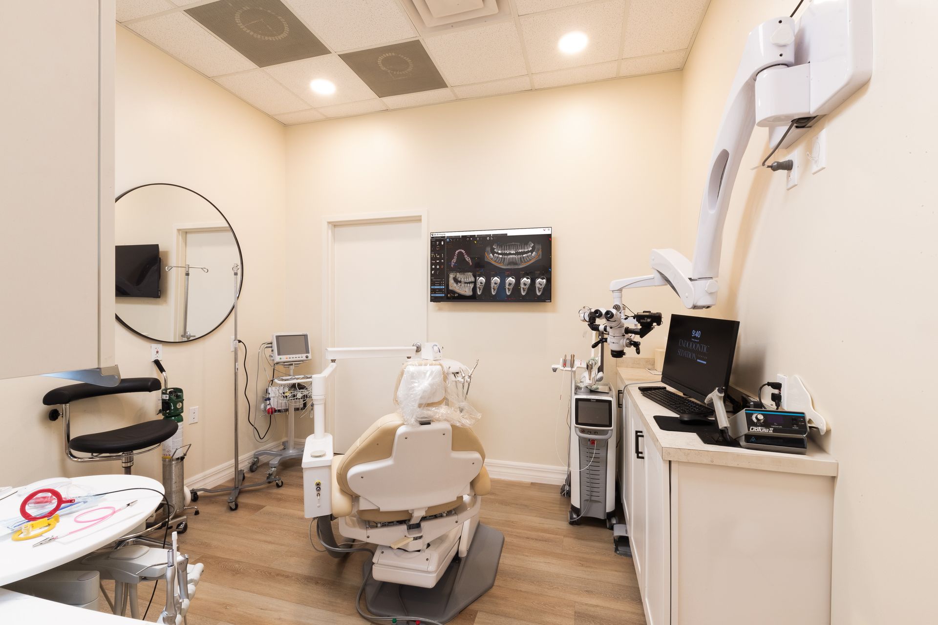 Dreyer office treatment space