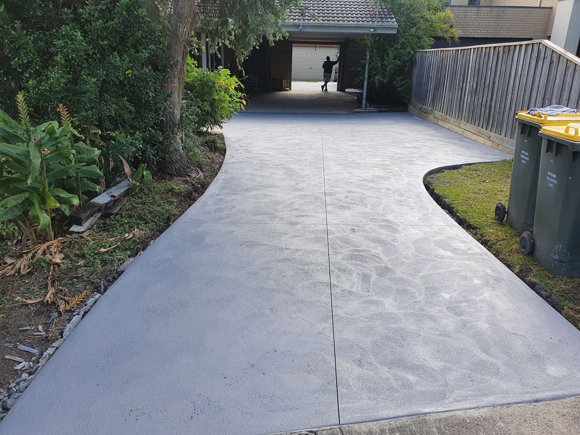 Nicely Done Concrete Driveway - Melbourne, VIC - Salcon Paving