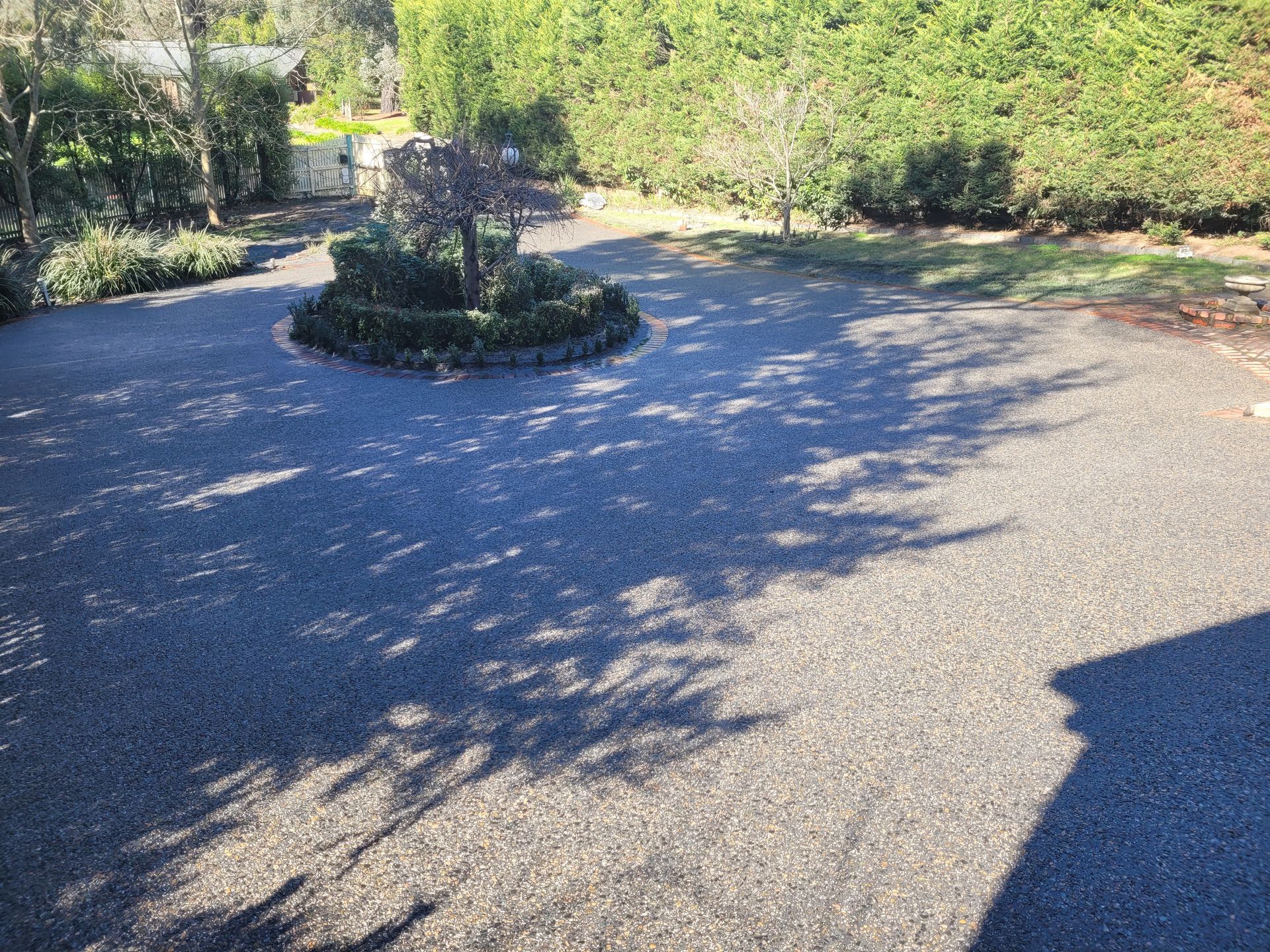 Concrete Pathway in Landscape - Melbourne, VIC - Salcon Paving