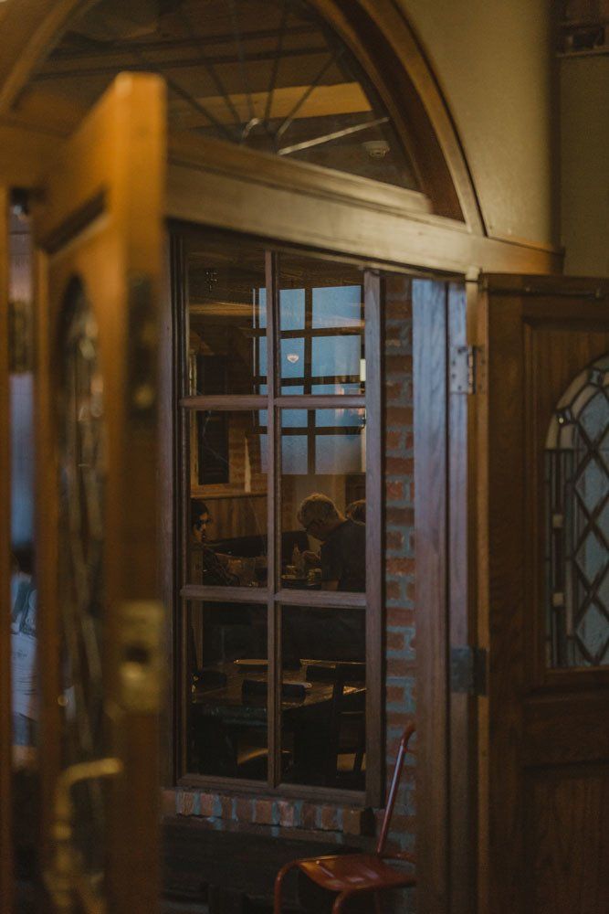 Washington_Plaza looking in office