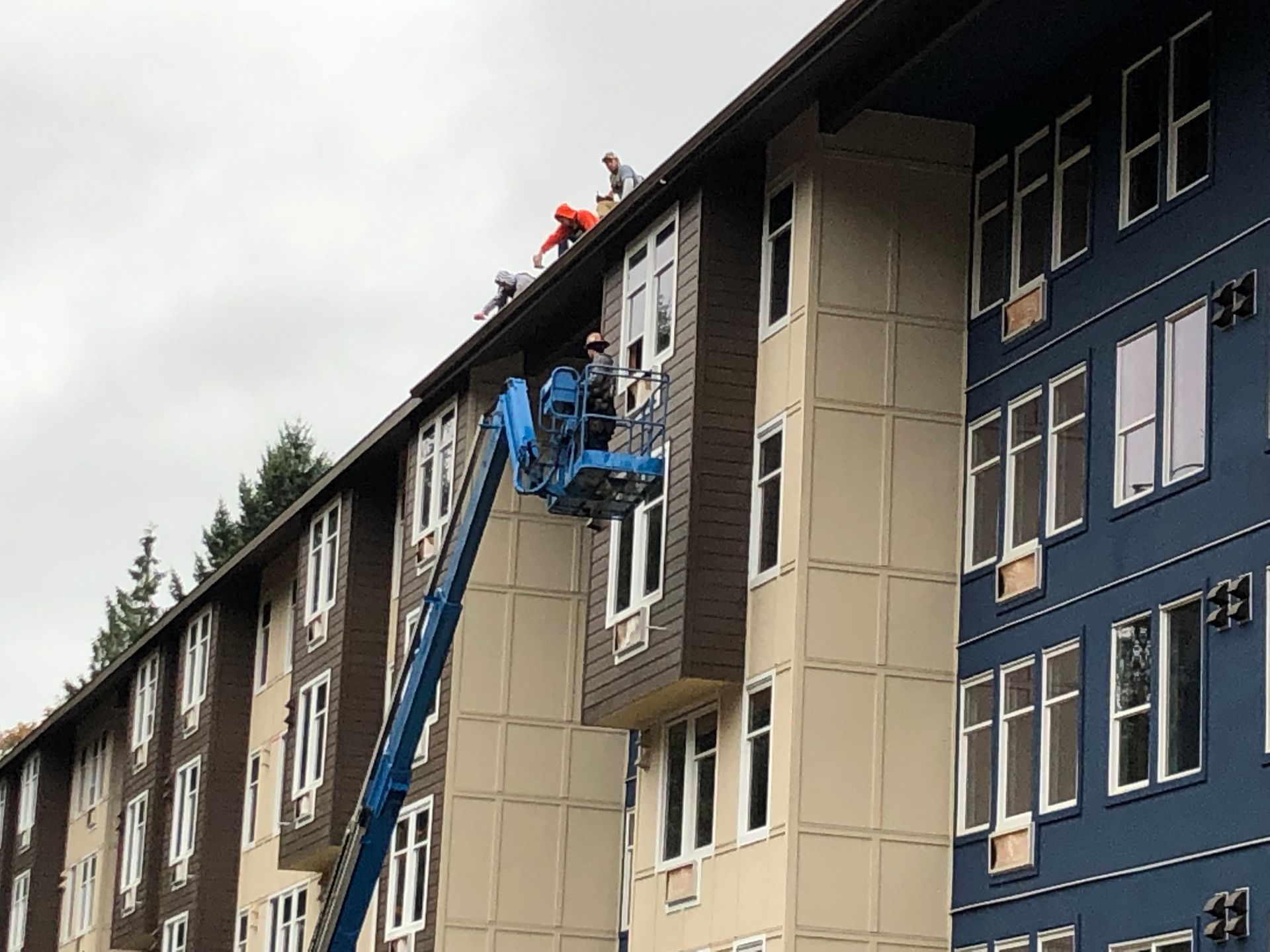 new gutters on a commercial apartment complex in missoula montana
