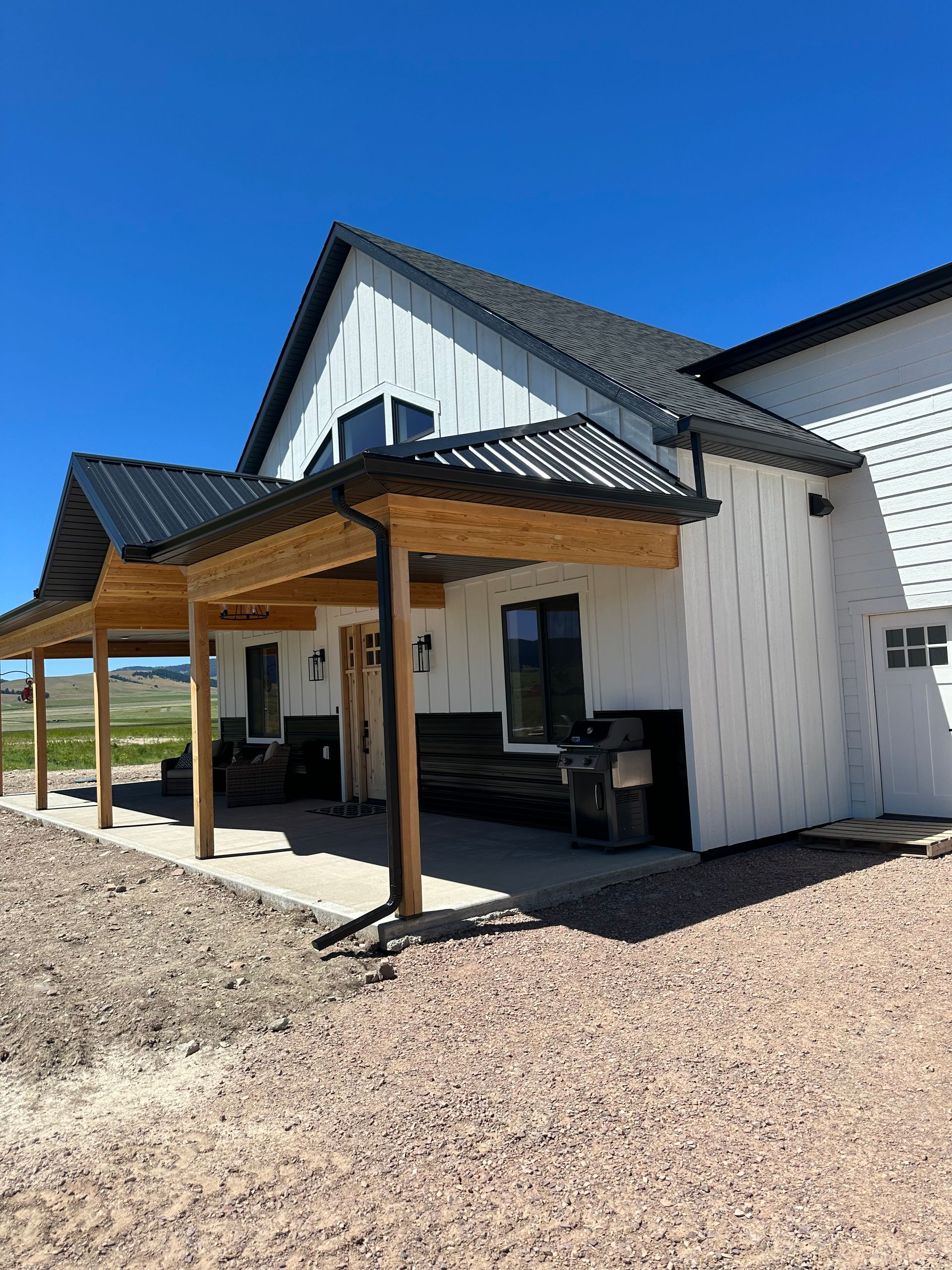 replace your rain gutters with seamless gutters in missoula montana, by a professional gutter company near me