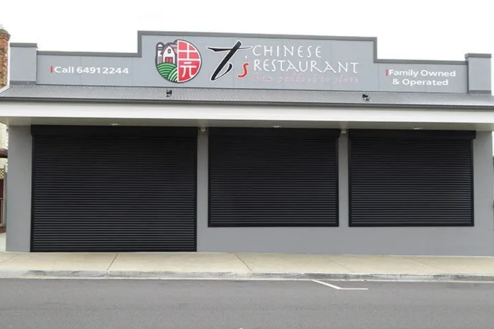 Closed Chinese Restaurant Storefront — NT Blinds in Yarrawonga, NT