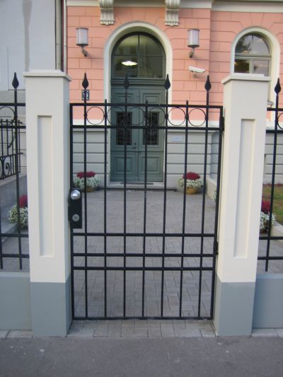 metāla locīšana, metāla loksnes, virpošana, frēzēšana, cinkošana, metināšana, presēšana