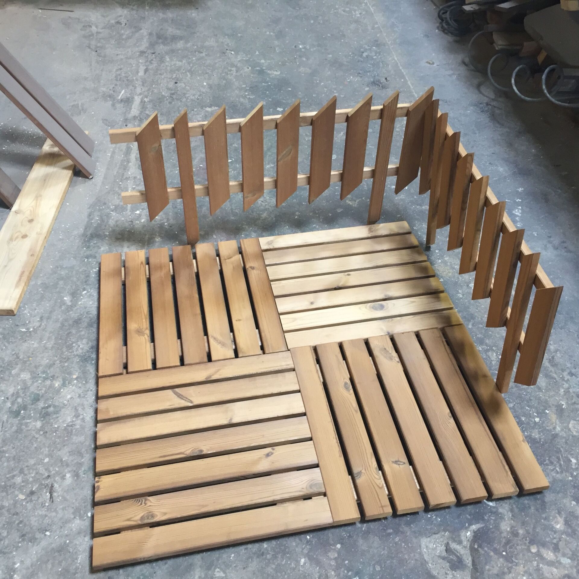 mēbeles pēc pasūtijuma, kokapstrādes pakalpojumi. Laminētas kokskaidu plātnes