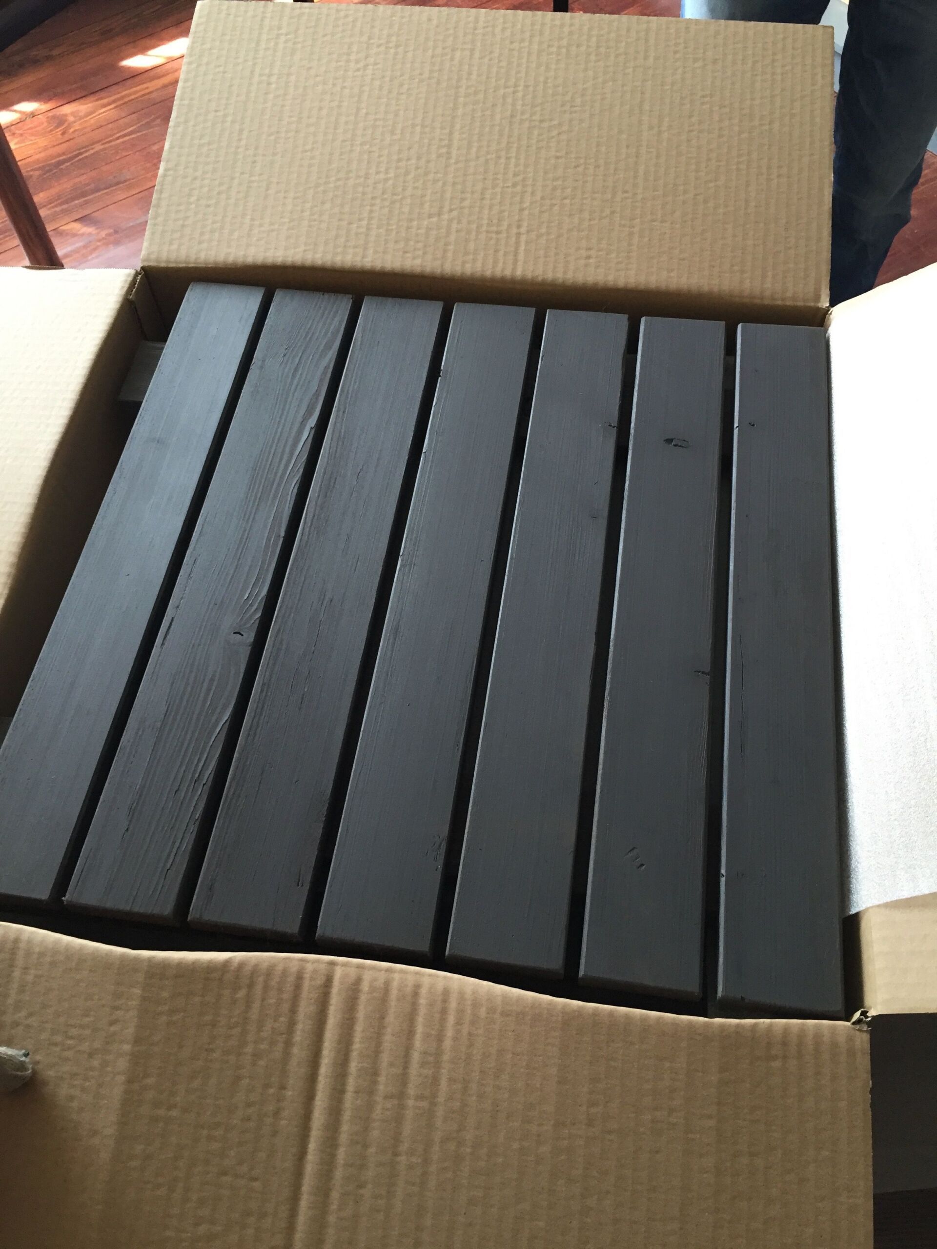 durvis, logi, kāpnes, trepes, virtuves mēbeles. Mēbeļu izgatavošana