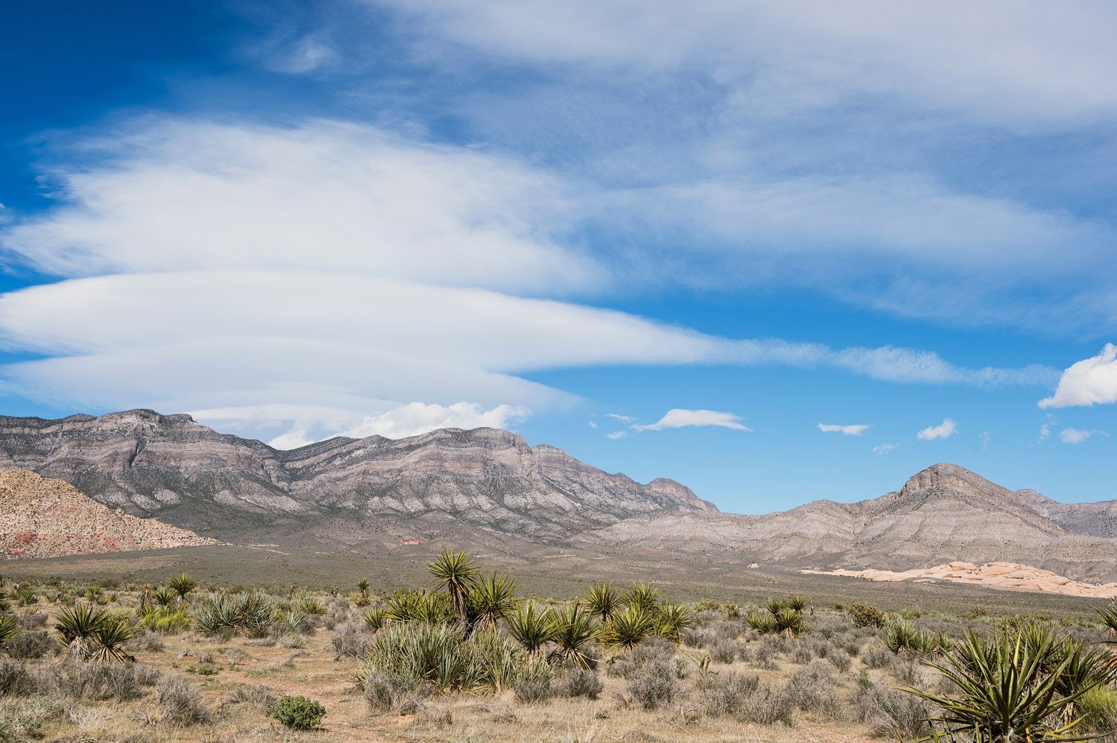 Fantastic cloud structure in Red Rock Canyon, Nevada, USA.