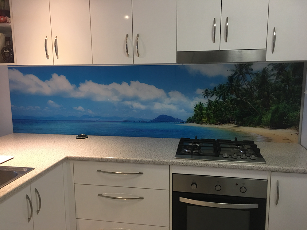 Kitchen with Glass Splashback