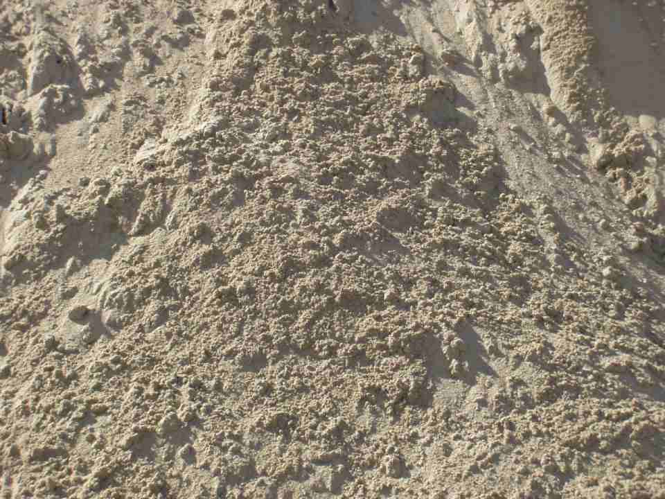 cantiere di estrazione di materiali per l'edilizia