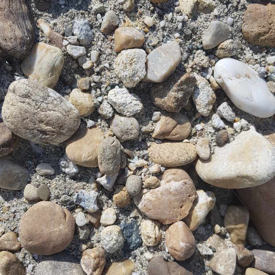 cantiere di estrazione di materiali per l'edilizia