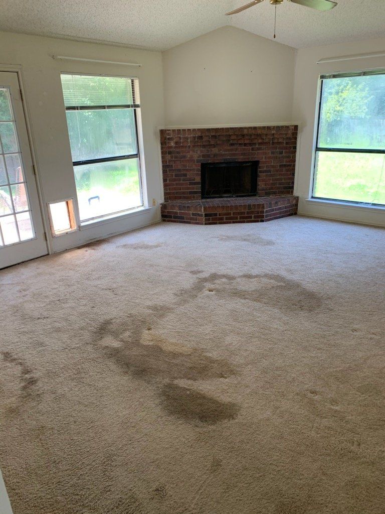 Before Cleaning the Carpet — Mansfield, TX — Apex Cleaning Concepts LLC