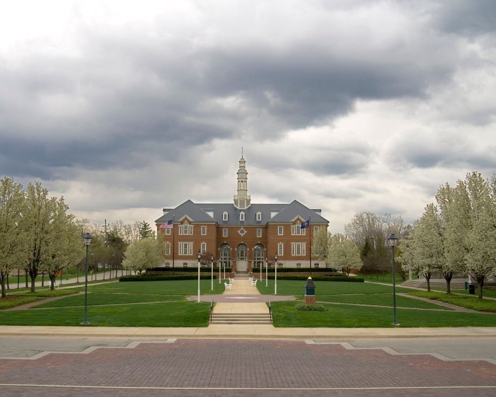 Carmel Indiana city hall, 3 reasons why Carmel Indiana is Indianapolis's most popular suburb Carmel Indiana city hall, 3 reasons why Carmel Indiana is Indianapolis's most popular suburb