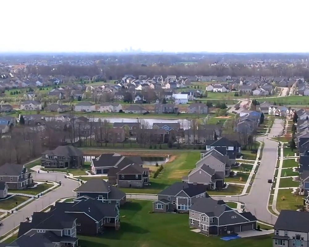 aerial view of a Carmel IN neighborhood, How to get to the Northern Indy Suburbs aerial view of a Carmel IN neighborhood, How to get to the Northern Indy Suburbs