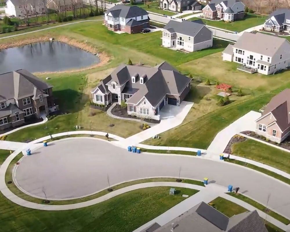 aerial view of cul de sac in Northwest Carmel Indiana aerial view of cul de sac in Northwest Carmel Indiana