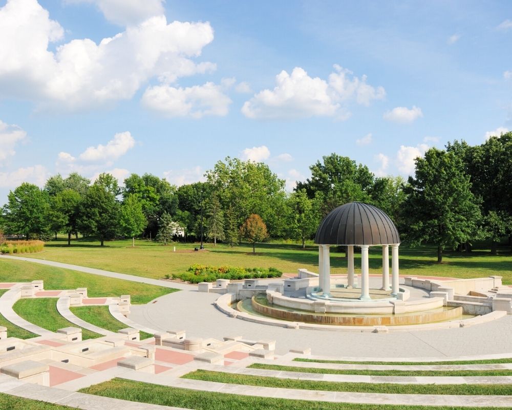 beautiful park in Carmel Indiana, 3 reasons why Carmel Indiana is Indianapolis's most popular suburb beautiful park in Carmel Indiana, 3 reasons why Carmel Indiana is Indianapolis's most popular suburb
