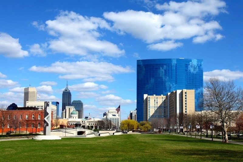 downtown Indianapolis in springtime, 5 things to know before moving to Indianapolis downtown Indianapolis in springtime, 5 things to know before moving to Indianapolis