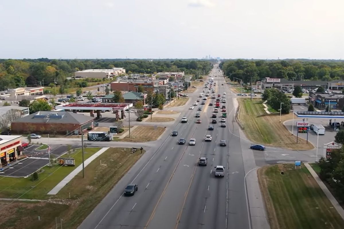 main road from Avon to Indianapolis Carmel arts district, How far north is too far for Indianapolis