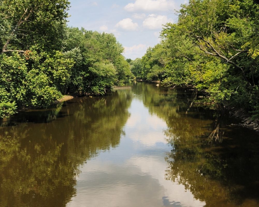 the White River in Indiana, Pros and Cons of Living in Noblesville the White River in Indiana, Pros and Cons of Living in Noblesville
