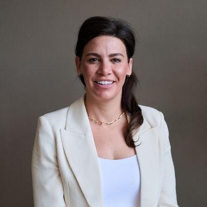 Maggie Catalano headshot