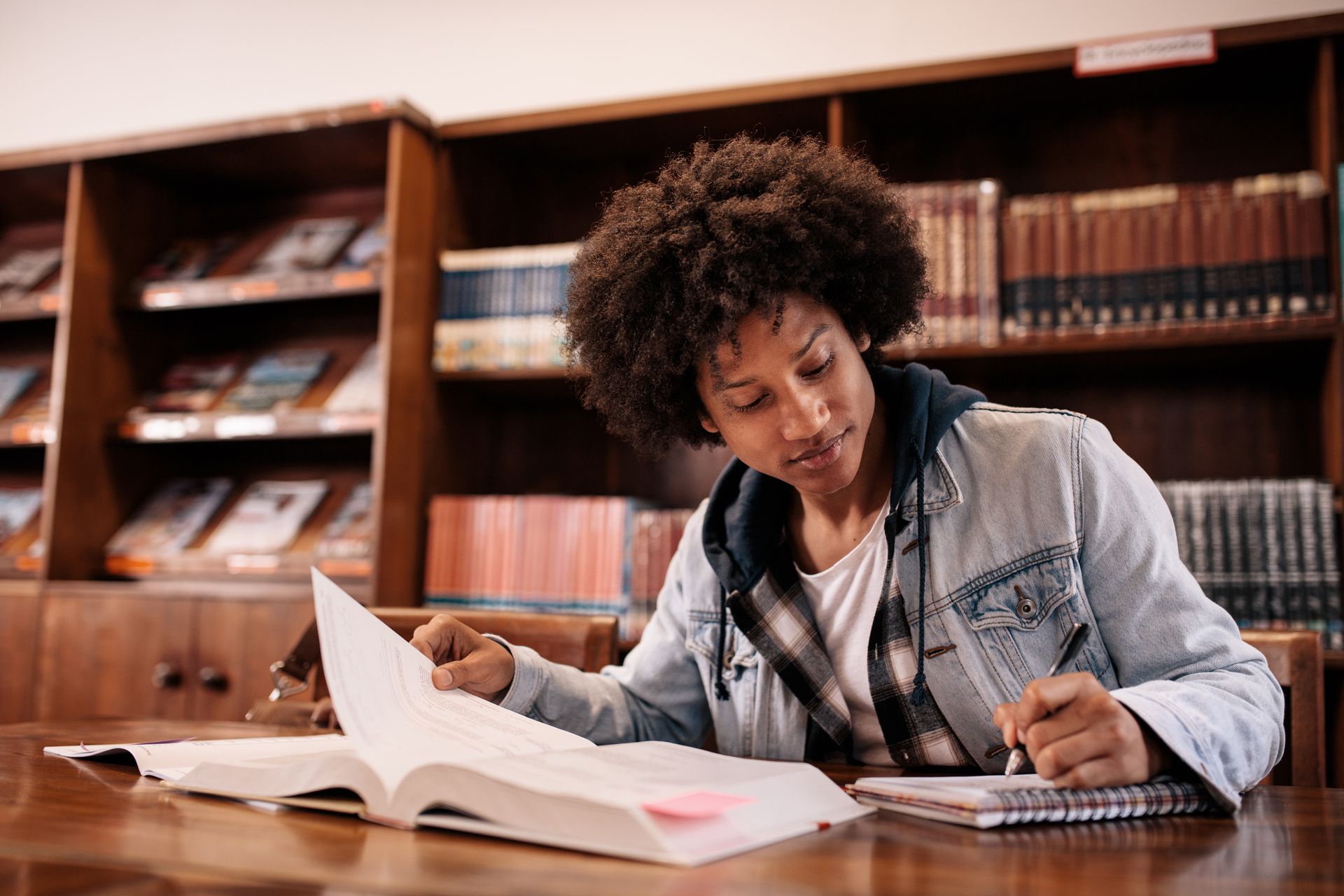 Student studying in library