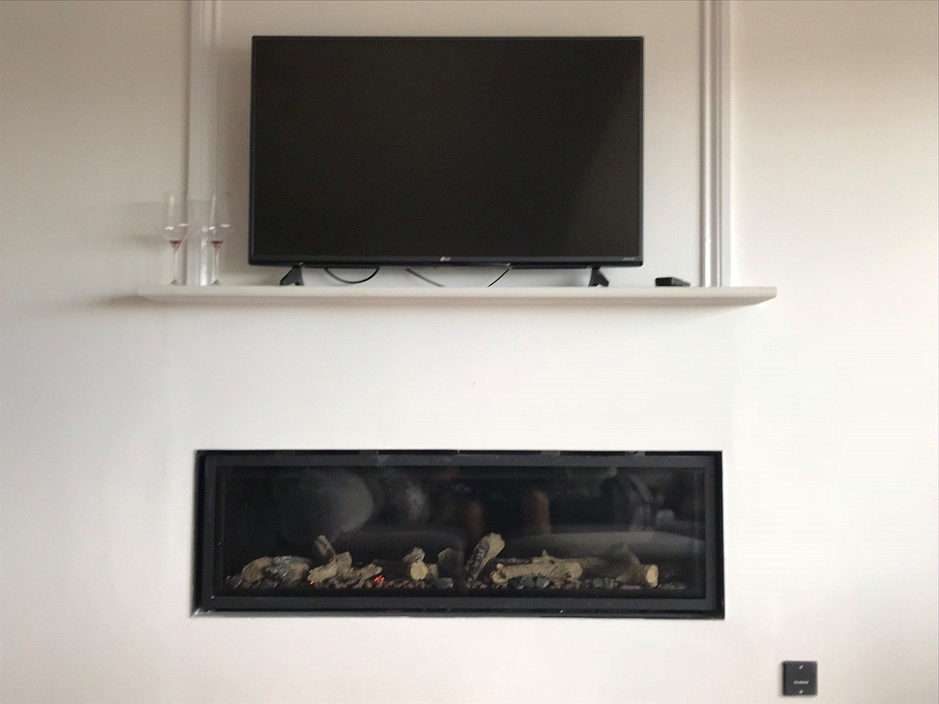Inset gas fire with flue Laira, Plymouth
