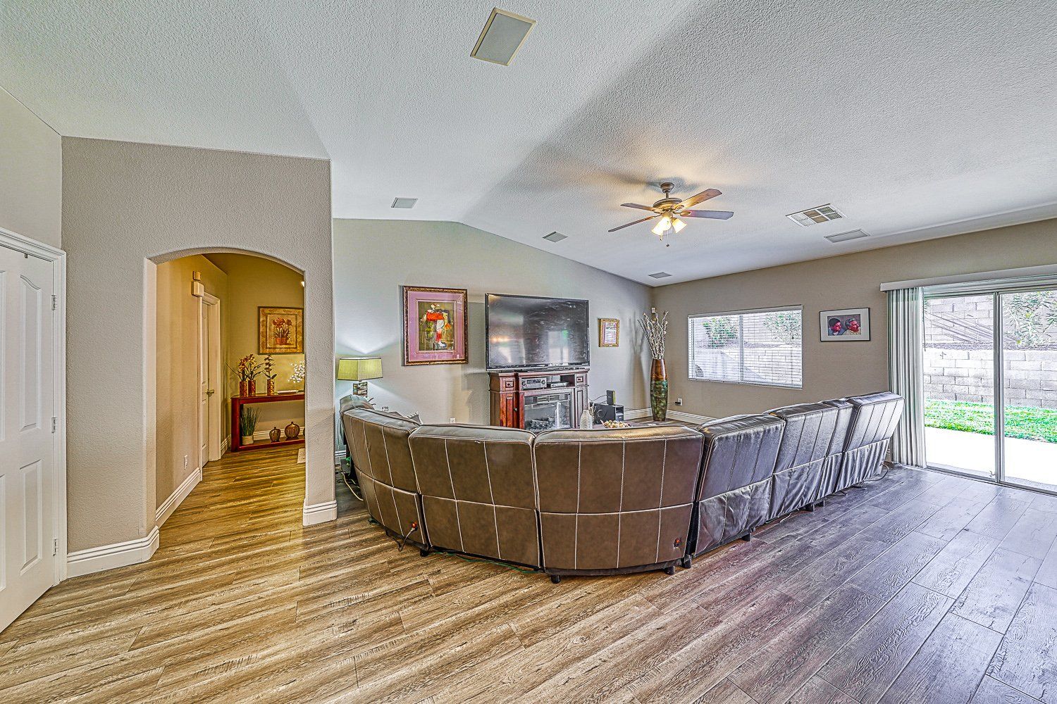 interior image of 10207 lazy bear street