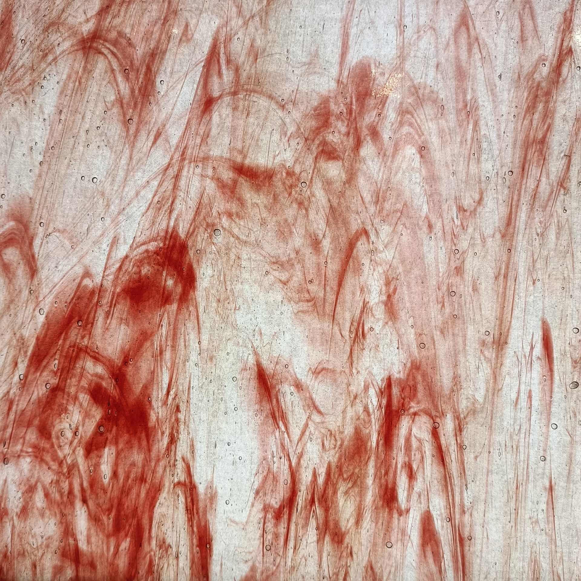 Wispy - Clear/Red
